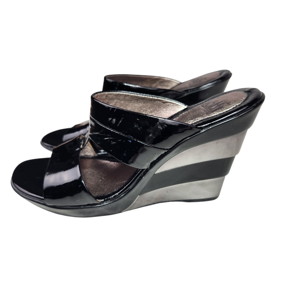 Sofft Black Metallic Silver Patent Leather Women's Wedge Sandals Art Deco 6.5 - Picture 2 of 15